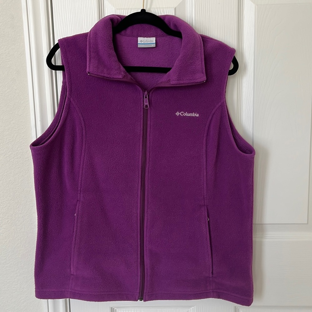 Columbia fleece vest, purple, XL